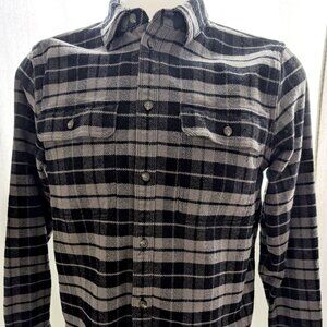 Everlane Men’s Large Plaid Flannel Shacket Jacket — 100% Cotton, Gray & Black